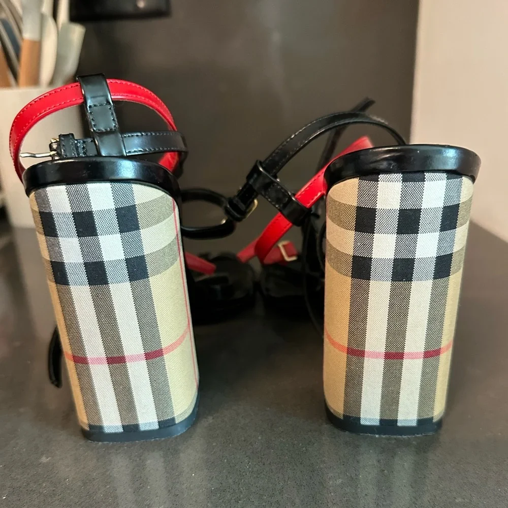 Burberry Black & Red Plaid Block Heel Sandals - Picture 3 of 7